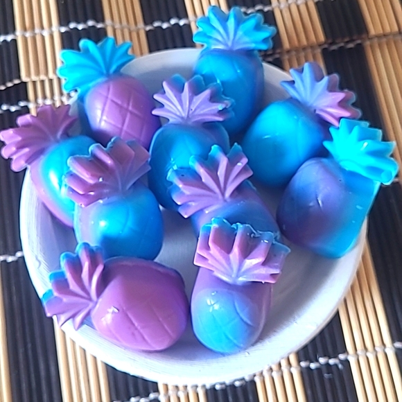 🫧🧼🫧 Bundle of 10 Vegan Soap 🧼 - Picture 5 of 6